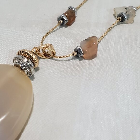 Ali Khan Pendant necklace with a long chain. faceted glass bead - Picture 7 of 10